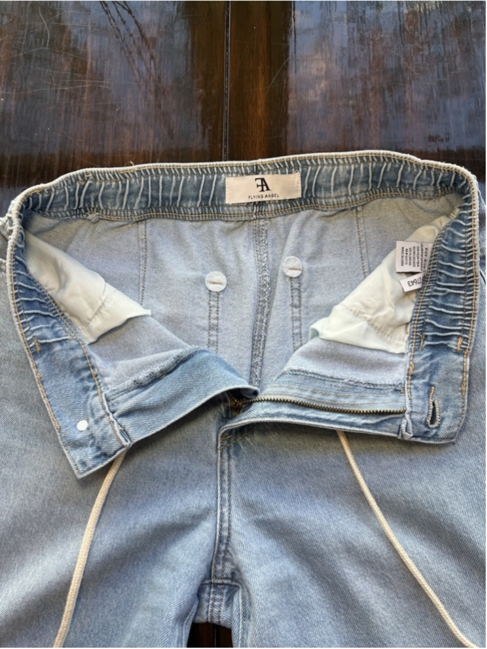 Flying Angel Women's Blue Light Wash Wide Leg High Rise Jeans Size 9/29 - Picture 14 of 16